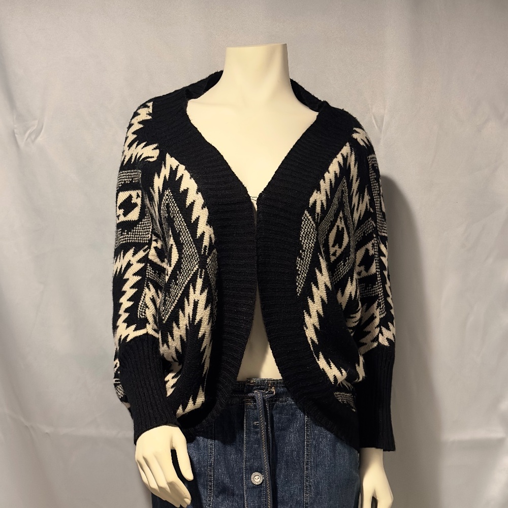 Vintage 80s Cocoon Sweater Open Front Cardigan Batwing Sleeves Black Cream Aztec